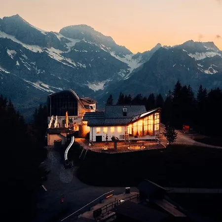Auberge de jeunesse Berglodge Ristis