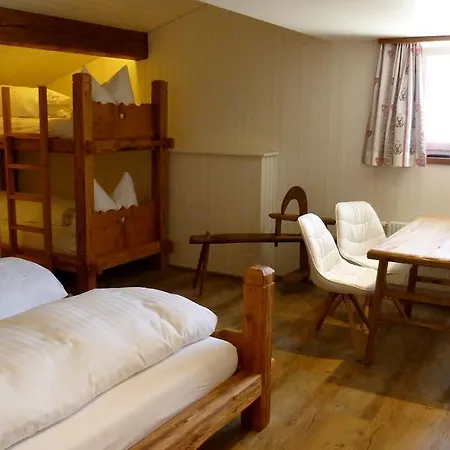 Auberge de jeunesse Berglodge Ristis *